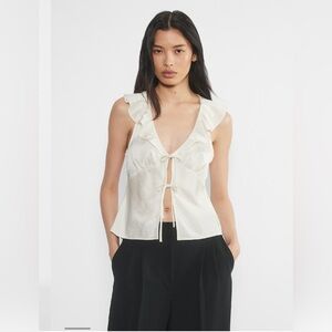 Aritzia wilfred Tonka satin blouse